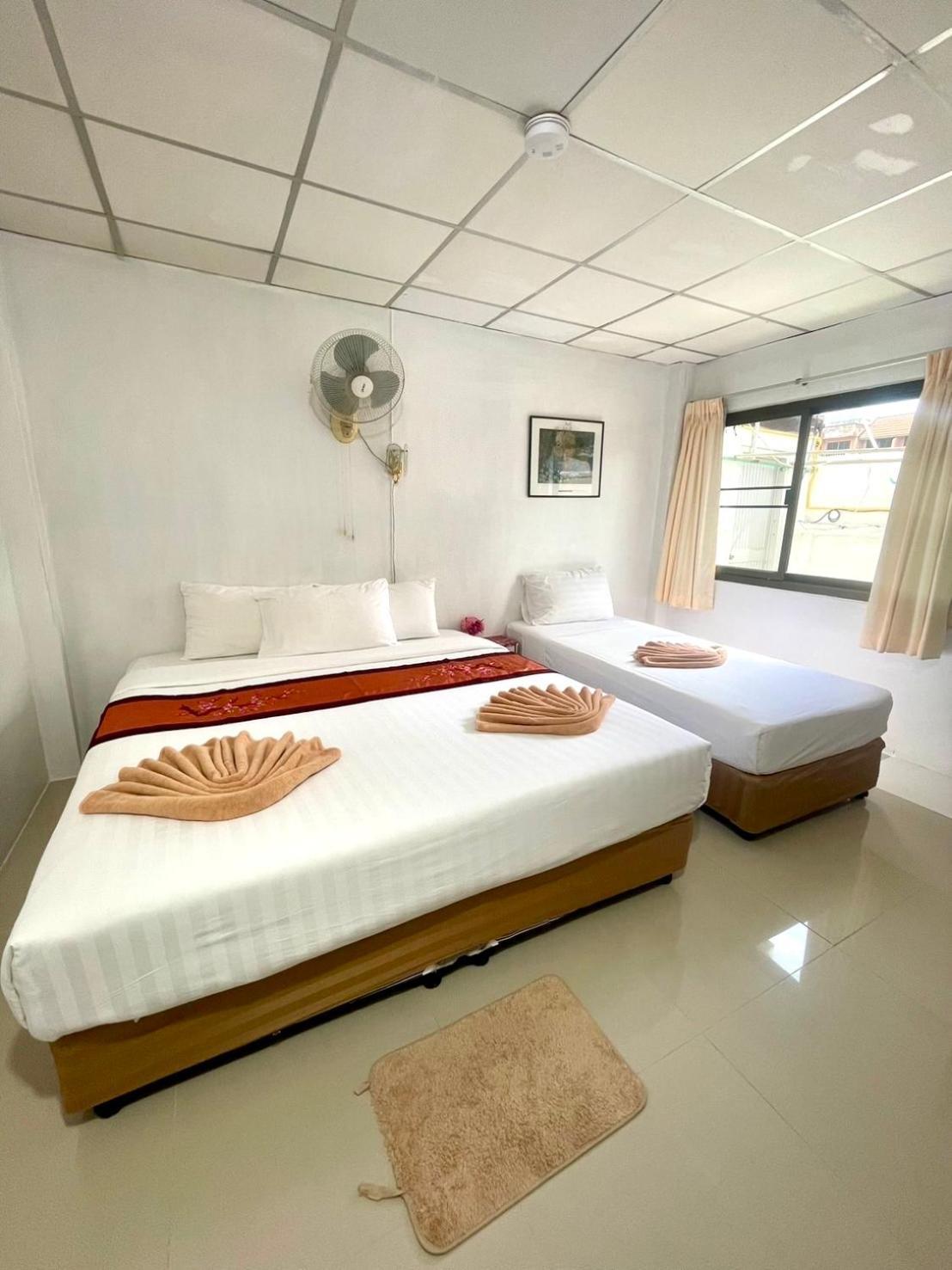 JJ Guesthouse Karon Eksteriør billede