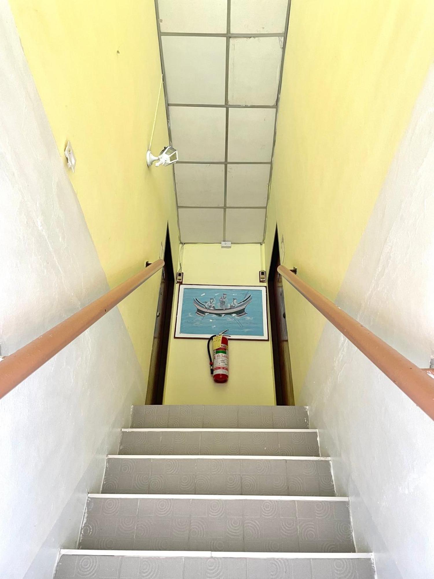 JJ Guesthouse Karon Eksteriør billede